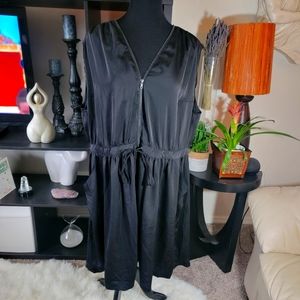 LYS Plus Size knee-length Black Sleeveless Dress with Pockets 2X